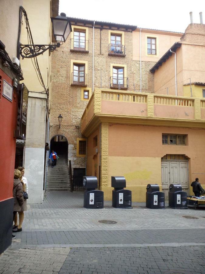 Corazon Del Humedo León